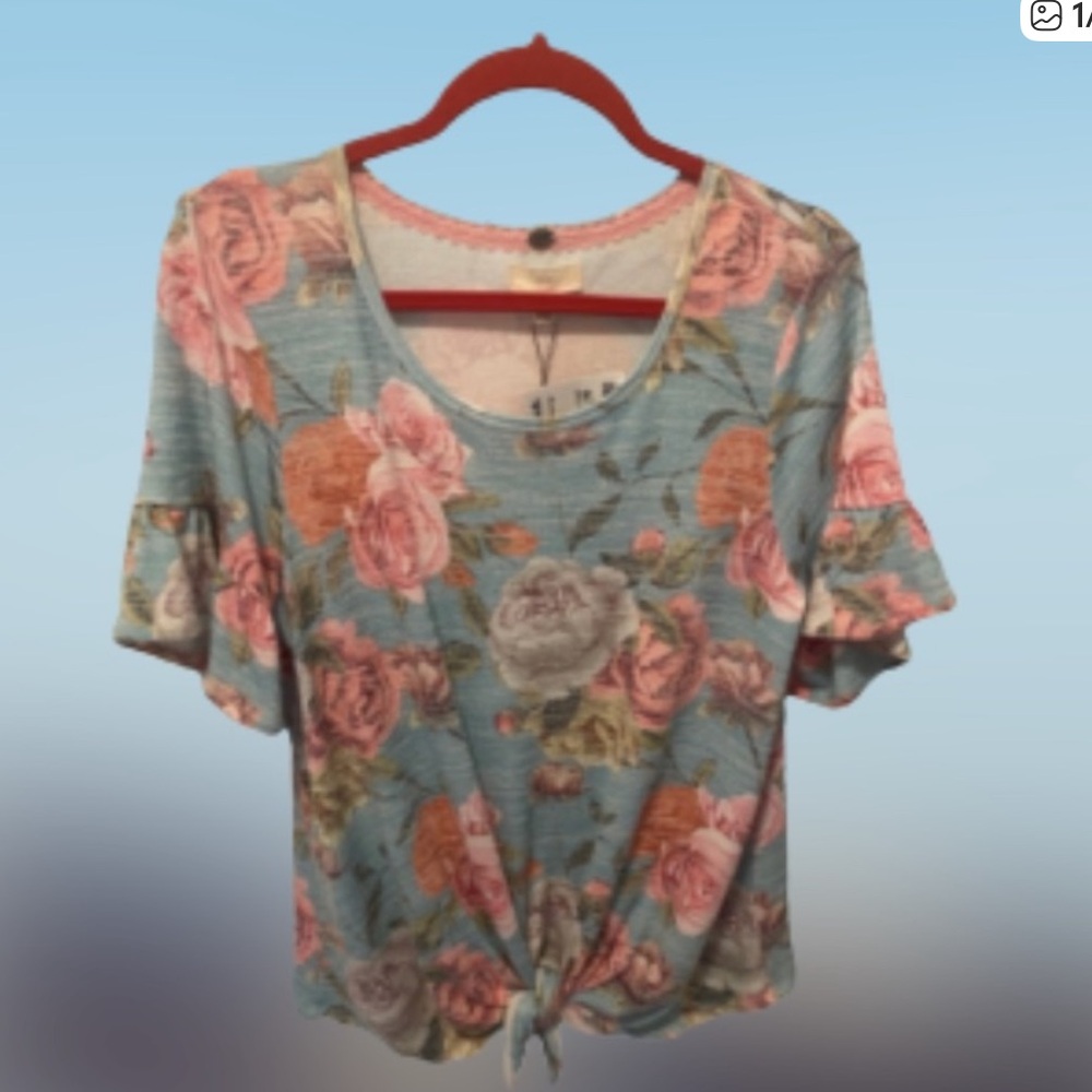 Cupio Vintage Rose Tie Waist Flutter Sleeve Top Size XL